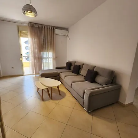Apartment With Sea View Vlorë